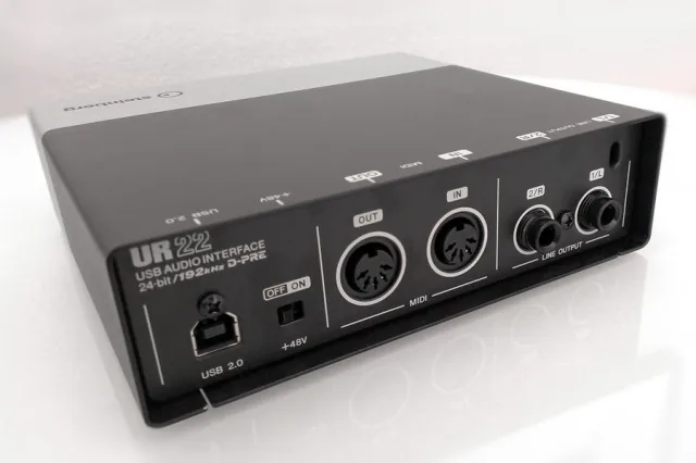 Steinberg UR22 Interface Back